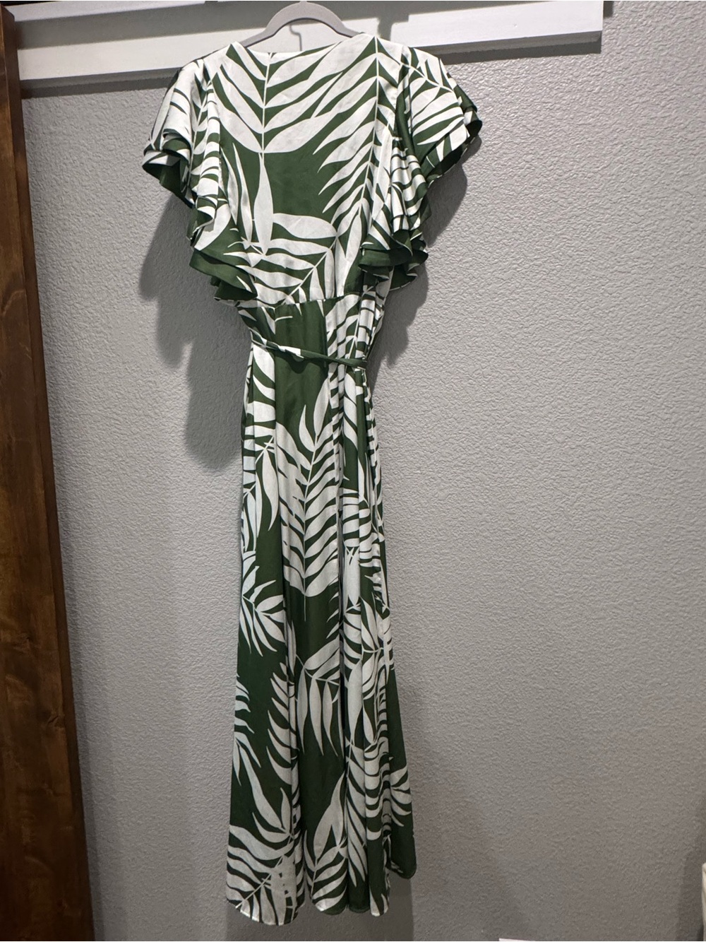 Hutch Green and White Palm-Print Maxi Dress - Picture 3 of 4